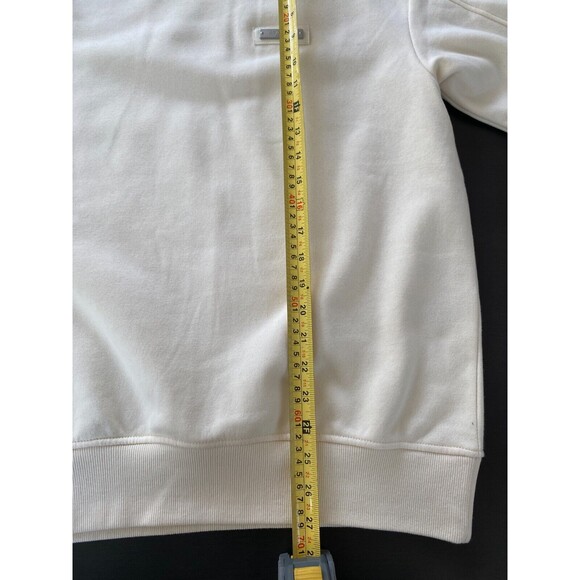 NWOT H&M Men's Aeuphorie Relaxed Fit White Crew Neck Sweatshirt - Size Medium - Picture 3 of 9